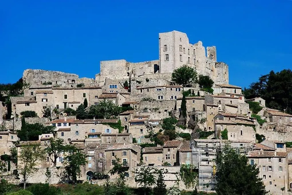 Gite Aux Bons Voisins Gordes 0*,